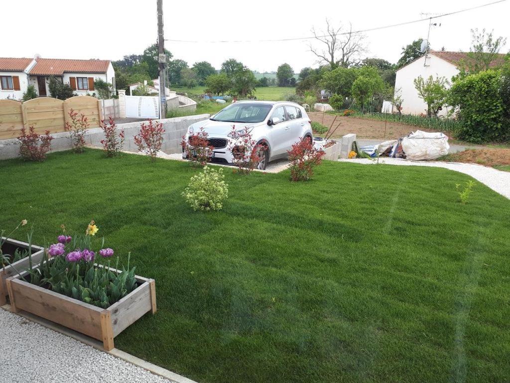 Le Chalet Vendeen Saint-Hilaire-la-Forêt المظهر الخارجي الصورة