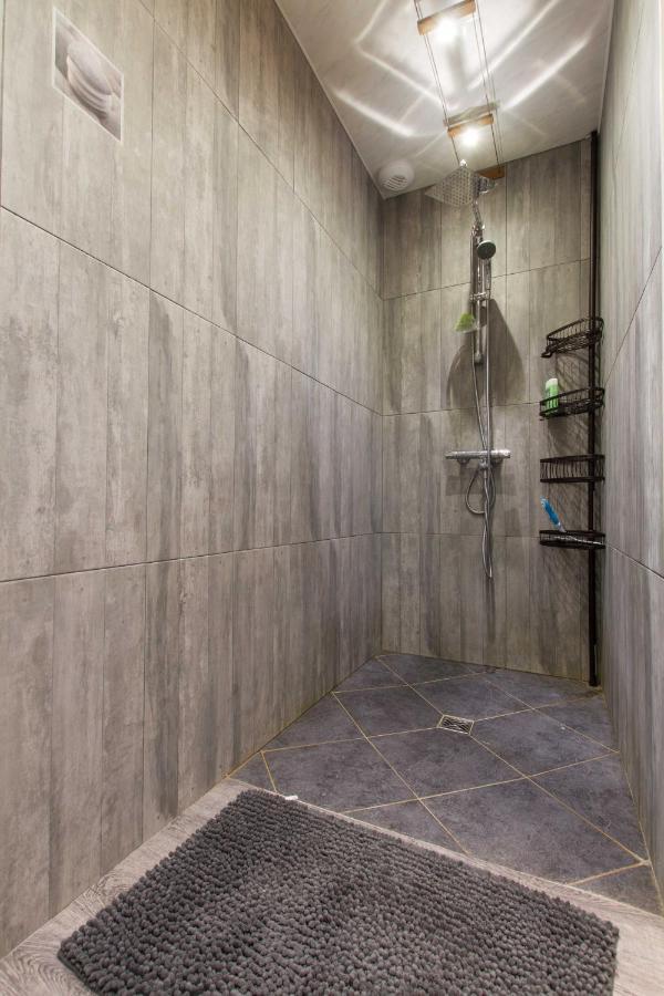 Le Chalet Vendeen Saint-Hilaire-la-Forêt المظهر الخارجي الصورة